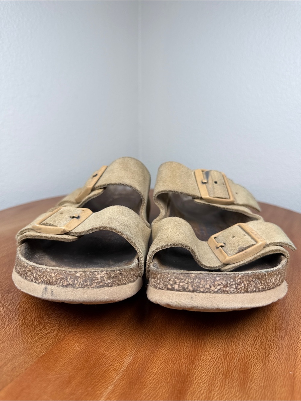 Birkenstock Arizona Sandals USED BEAT UP Size 39/8 Narrow Tan Suede Leather - Picture 3 of 13